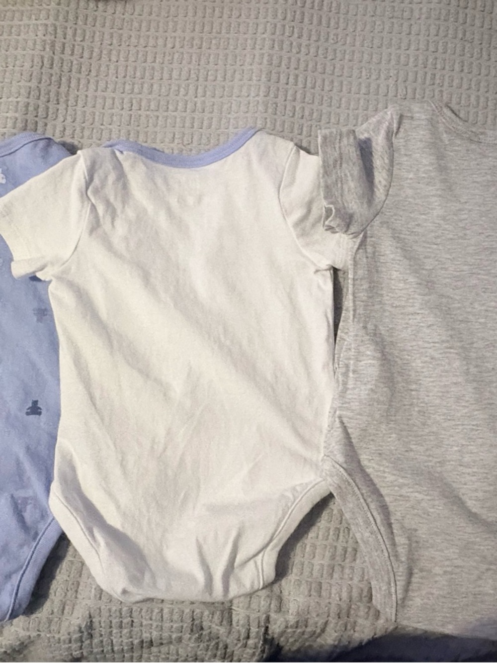 GAP bodysuit bundle - Picture 6 of 6